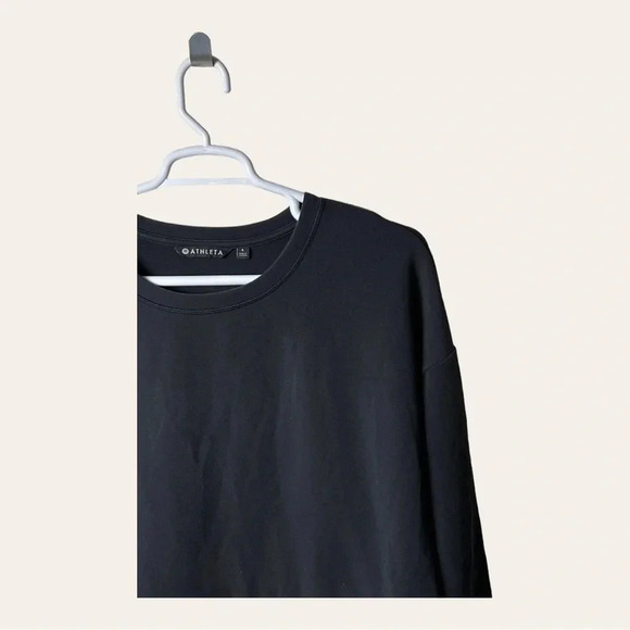 1574, ATHLETA OVERSIZED SWEATER SIZE LARGE HIGH LOW DARK GRAY‎ IN COLOR - Picture 2 of 9